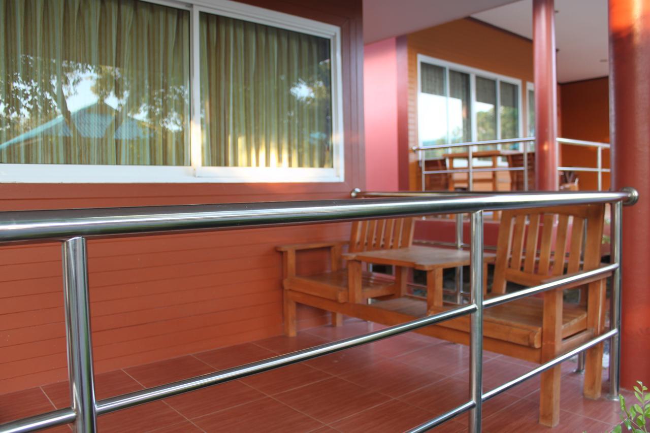 Lam-Tong Resort Don Sak Exterior photo